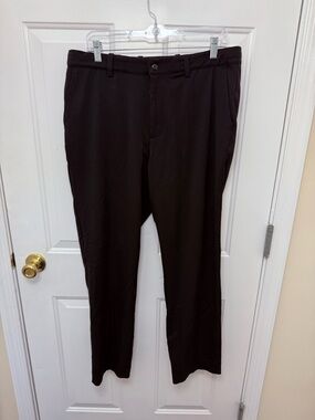 Quince Men's Pants 34 x 32 Ultra-Stretch 24/7 Smart Chino Pants Career Work